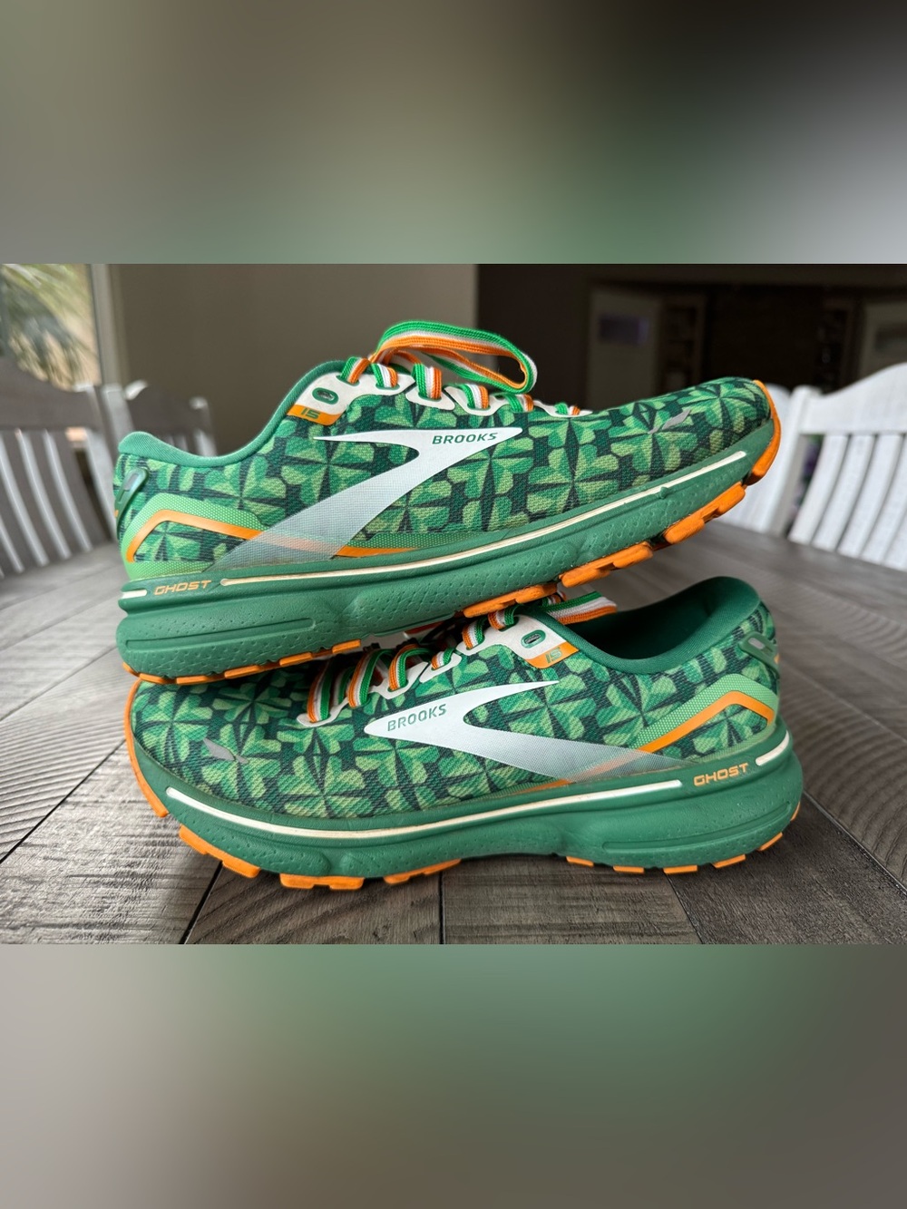 Brooks Ghost 15 Run Lucky St. Patrick's Day Running Sneakers Women’s Size 7